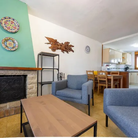 Holiday home Laurel By Interhome